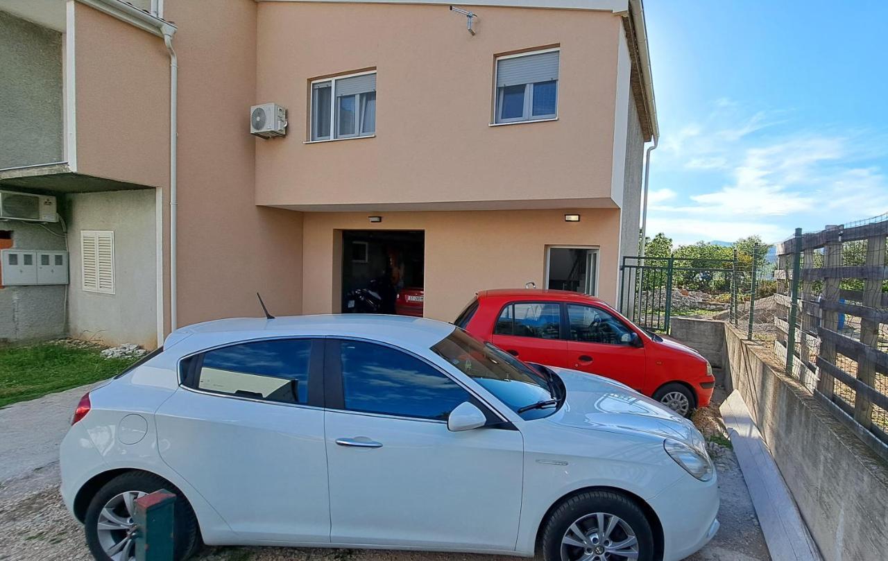 Holiday Apartman Kaštela المظهر الخارجي الصورة