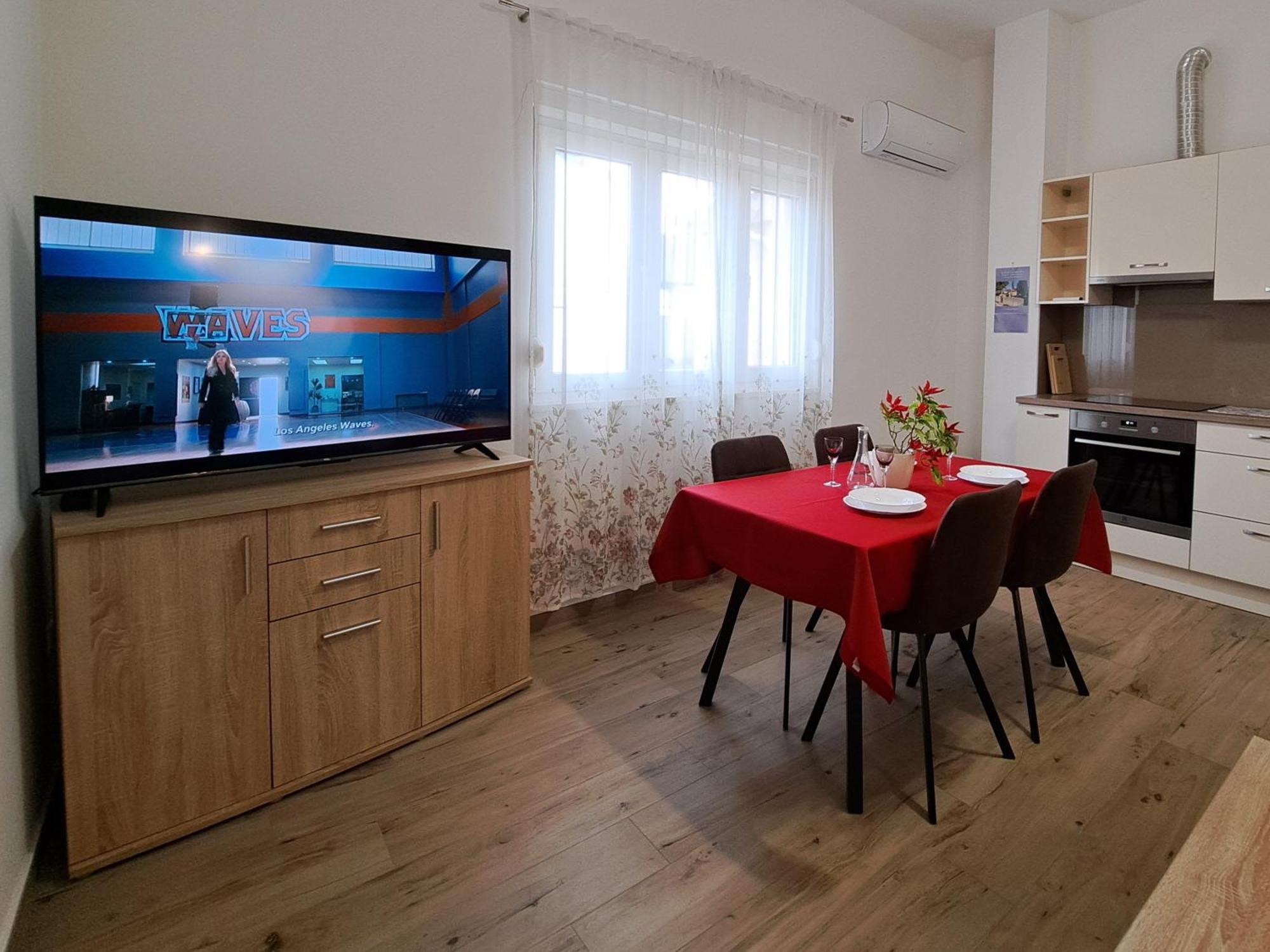 Holiday Apartman Kaštela المظهر الخارجي الصورة